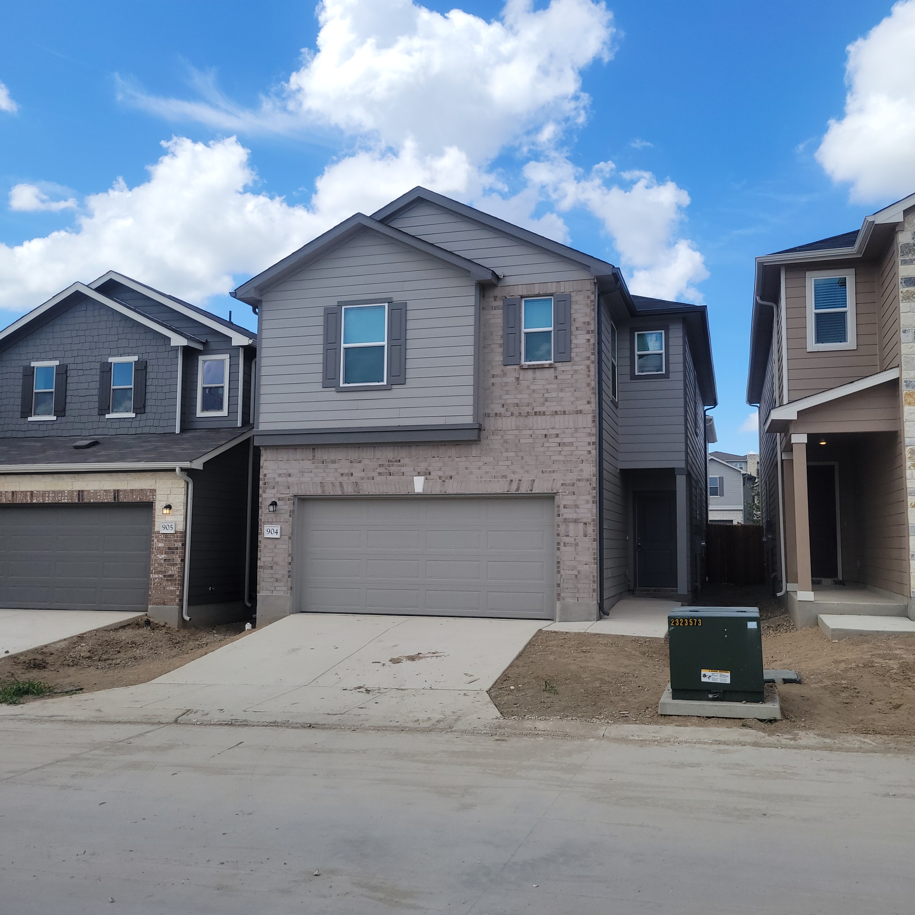 Property main image